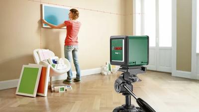 Bosch Groen Quigo Plus Kruislijnlaser | Inclusief Batterijen en Statief - 06036636Z0