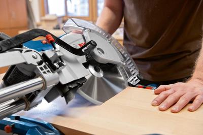 Bosch Professional GCM 305-254 D Kap- en verstekzaag 254mm 1500W - 0601B49100 - thumbnail