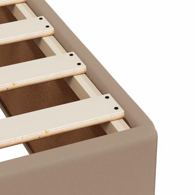 Bedframe kunstleer cappuccinokleurig 140x200 cm