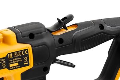 DeWALT DCMPH566N Accu heggenschaar op steel 18V XR Basic Body - thumbnail
