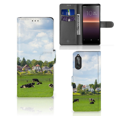 Sony Xperia 10 II | Telefoonhoesje | Met pasjeshouder | Koeien Sony Xperia 10 II | Telefoonhoesje | Met pasjeshouder | Koeien