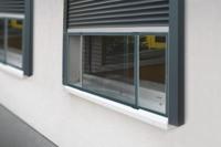 Muggennet Schellenberg Deuren en ramen Uitschuifbaar Antraciet Glasvezel 50 x 142 cm - thumbnail