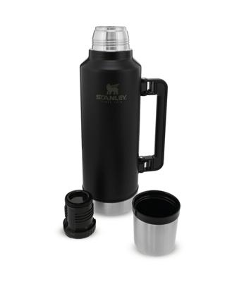 Stanley The Legendary Classic Bottle 1.9L / 2.0Qt Thermosfles Matte Black 1,9L