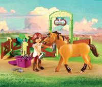 Playmobil Spirit 9478 Lucky & Spirit met Paardenbox - thumbnail