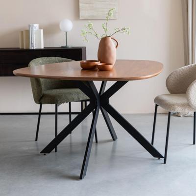 ZILT Organische Eettafel 'Lissete' MDF, 110 x 110cm