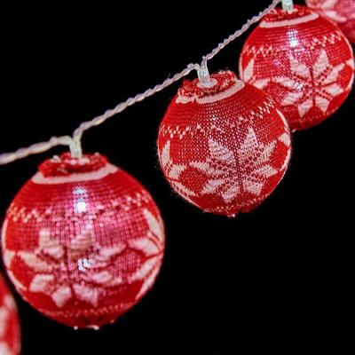 Bollenslinger LED 2 m Ø 6 cm Rood Wit