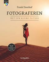 Frank Doorhof: Fotograferen met een kleine flitser (2e editie) - thumbnail