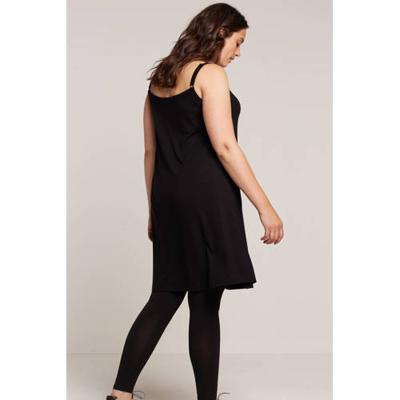 Yesta basic top Alissa met spaghettibandjes Yesta basic top Alissa met spaghettibandjes