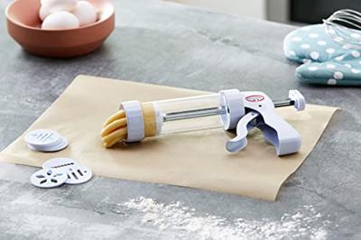 Dr. Oetker Banketbakkerspers incl. 10 vormschijven, set 11 delig Dr. Oetker Banketbakkerspers incl. 10 vormschijven, set 11 delig