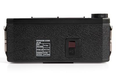 Holga 120N wide angle pinhole medium format panorama set (incl. B+W film) Holga 120N wide angle pinhole medium format panorama set (incl. B+W film)