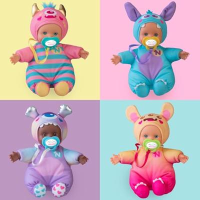 Nenuco monster friends pop 15cm + speen