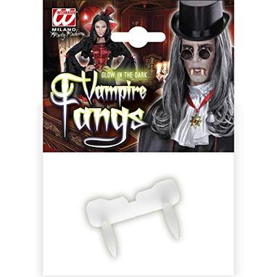 Vampire tanden lichtgevend in donker