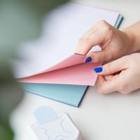 Nienke Vletter • cardstock papier 216g glad & textuur a4 40x - thumbnail