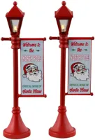 Lemax north pole lamppost, set of 2 verlichte straatlantaarn Santa's Wonderland 2023 - thumbnail