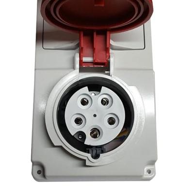 Schneider Electric 82136 82136 CEE-opbouwdoos 16 A 415 V 1 stuk(s)