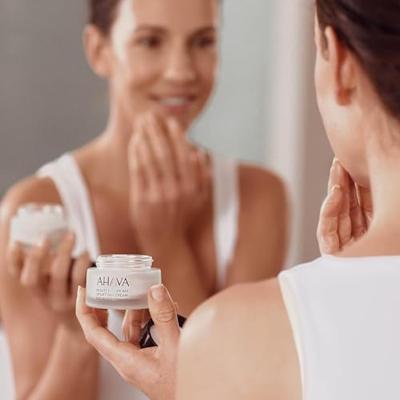Verstevigende Crème Ahava BEAUTY BEFORE AGE Spf 20 50 ml