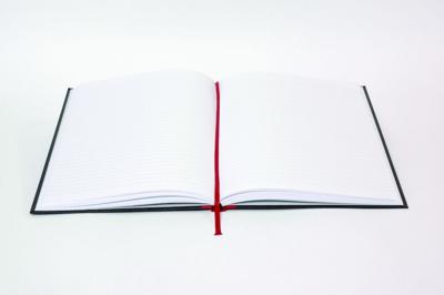 Oxford BLACK N&apos; RED gebonden boek, 192 bladzijden, ft A4, gelijnd