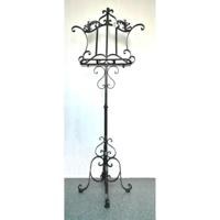 bruine metalen muziekstandaard - thumbnail