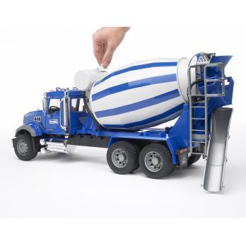 bruder MACK Granite truck met betonmixer modelvoertuig - thumbnail