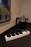 Brennenstuhl Hugo 19.500A Stekkerdoos met Overspanningsbeveiliging 4-voudig 2m H05VV-F 3G1,5 1150610324 - thumbnail