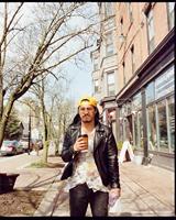 Cinestill 400 Dynamic C-41 120 - thumbnail