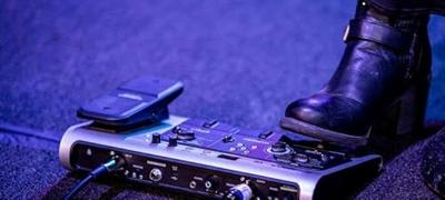 Zoom V6-SP vocal processor