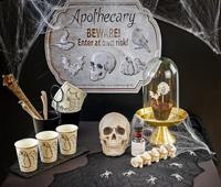 Deurbord Creepy Curiosities (40x50cm) - thumbnail