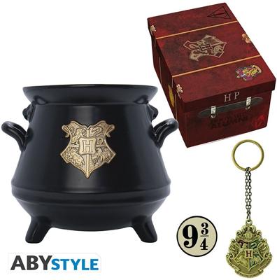 Harry Potter - Premium Mug + 3d Keychain + Pin Suitcase Giftset