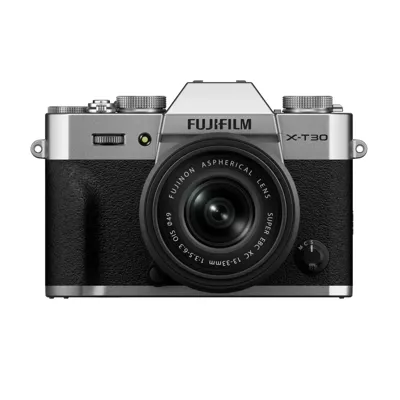 Fujifilm X-T30 III zilver + XC 13-33mm F/3.5-6.3 OIS Fujifilm X-T30 III zilver + XC 13-33mm F/3.5-6.3 OIS