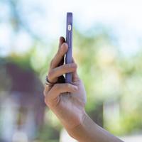 Gear4 Holborn Slim - Achterzijde behuizing voor mobiele telefoon - polycarbonaat, D3O, thermoplastic polyurethaan (TPU) - zwart - ultraslank ontwerp - voor Apple iPhone 12 mini - thumbnail