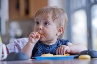 Mais knabbels met wortel 6+M bio - thumbnail