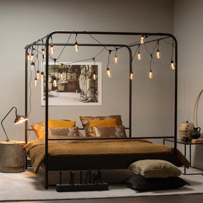Vtwonen Hemelbed 'Bunk' 160 x 200cm, kleur Zwart Vtwonen Hemelbed 'Bunk' 160 x 200cm, kleur Zwart