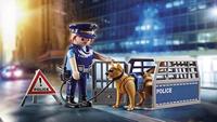 PLAYMOBIL 6878 Politieblokkade, Stadsactie, Bevat een politieblokkade met politiehond en diverse accessoires, voor kinderen vanaf 4 jaar. - thumbnail