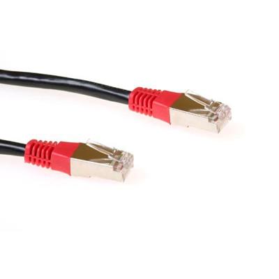 ACT Zwarte 1 meter LSZH F/UTP CAT5E patchkabel cross met RJ45 connectoren ACT Zwarte 1 meter LSZH F/UTP CAT5E patchkabel cross met RJ45 connectoren