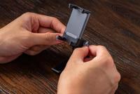 8Bitdo Mobile Gaming Clip for SN30 Pro - thumbnail