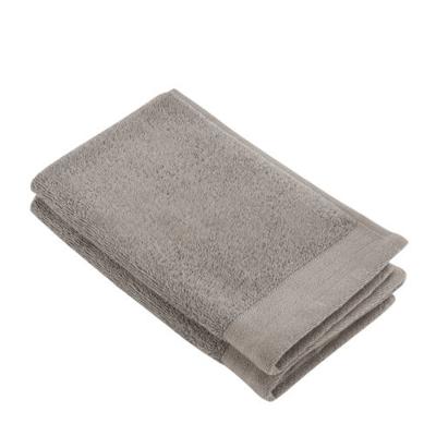 Walra Soft Cotton Gastendoek 30 x 50 cm 550 gram Taupe - 2 stuks Walra Soft Cotton Gastendoek 30 x 50 cm 550 gram Taupe - 2 stuks