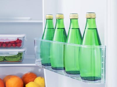 Etna KVV128ZIL Koelkast met vriesvak Zilver