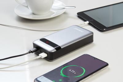 Intenso PD20000 Powerbank 20000 mAh Quick Charge 3.0, USB PD 3.0 LiPo Zwart Statusweergave Intenso PD20000 Powerbank 20000 mAh Quick Charge 3.0, USB PD 3.0 LiPo Zwart Statusweergave