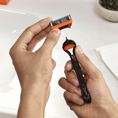 Gillette Fusion 5 Scheermesjes - voordeelverpakking Gillette Fusion 5 Scheermesjes - voordeelverpakking