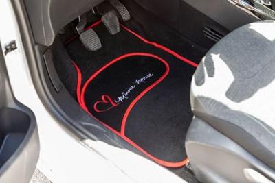 Vloermattenset voor auto Minnie Mouse CZ10339 Zwart/Rood