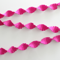 Crepe papier slinger hotpink 6 meter - thumbnail