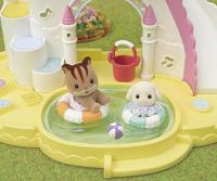 Sylvanian Families baby zandbak en zwembad - thumbnail