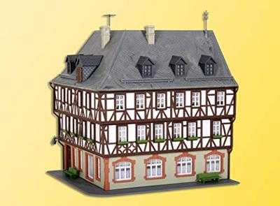 Kibri 38904 H0 Vakwerkhoekhuis Miltenberg