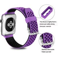 Bandje met gaatjes - 2 kleuren - Paars met zwart - Geschikt voor Apple Watch 44mm / 45mm / 46mm / 49mm - thumbnail