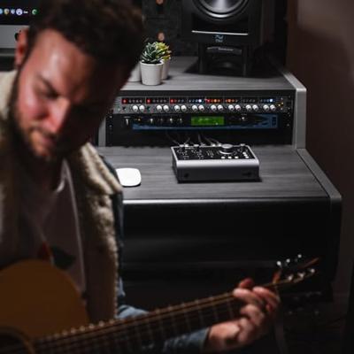 Audio interface Audient iD24 Monitor-controlling, Incl. software - thumbnail
