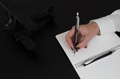 Schneider balpen Slider Rave, extra breed, blauwe inkt, zwart, doos van 3 + 1 gratis Schneider balpen Slider Rave, extra breed, blauwe inkt, zwart, doos van 3 + 1 gratis