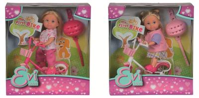 Evi Love pop met fiets