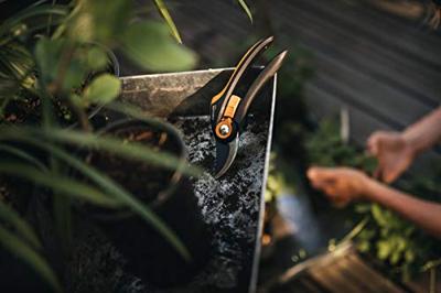 FISKARS "plus smartfit" tuinschaar pruning shears p541
