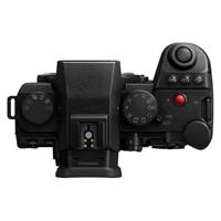 Panasonic Lumix DC-S5 IIX + Lumix S 24-105mm F/4.0 Macro OIS - thumbnail