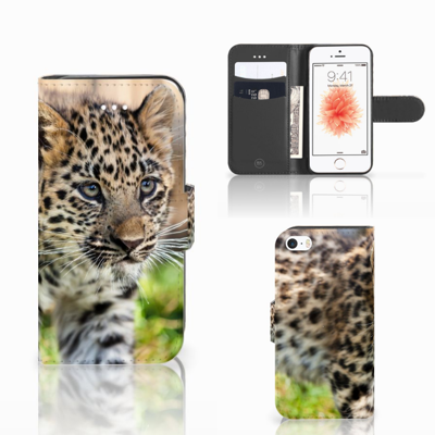 Apple iPhone 5 | 5s | SE | Telefoonhoesje | Met pasjeshouder | Baby Luipaard